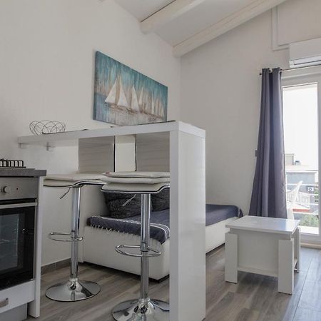 Zorana Apartment Rogoznica  Exterior photo