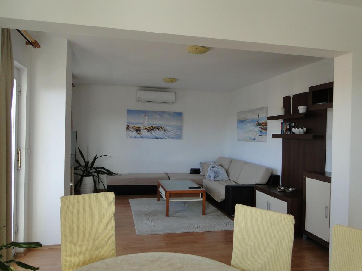 Zorana Apartment Rogoznica  Exterior photo